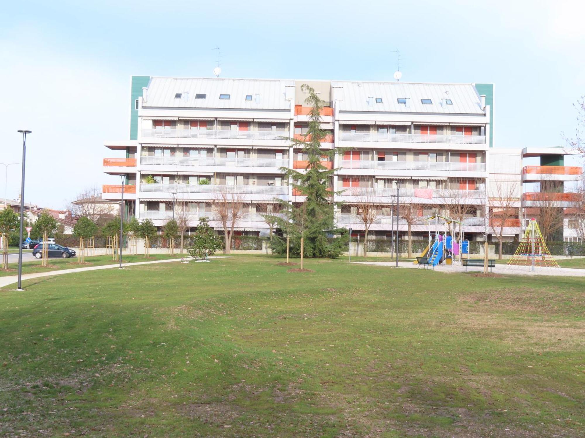 Nest Eco Guesthouse Удине Екстериор снимка